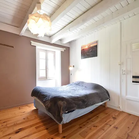 House Full Of Charm With Garden 10min From The Pointe Du Raz