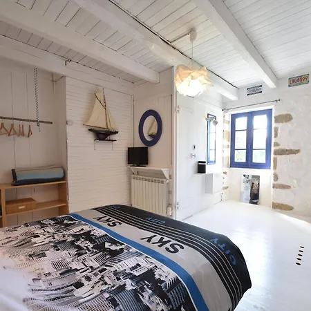 House Full Of Charm With Garden 10min From The Pointe Du Raz * Cléden-Cap-Sizun