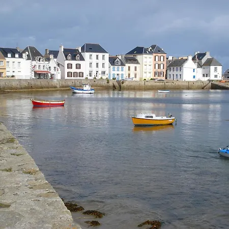 Ferienhaus House Full Of Charm With Garden 10min From The Pointe Du Raz *